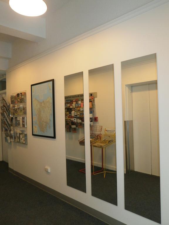 Adina Place Aparthotel