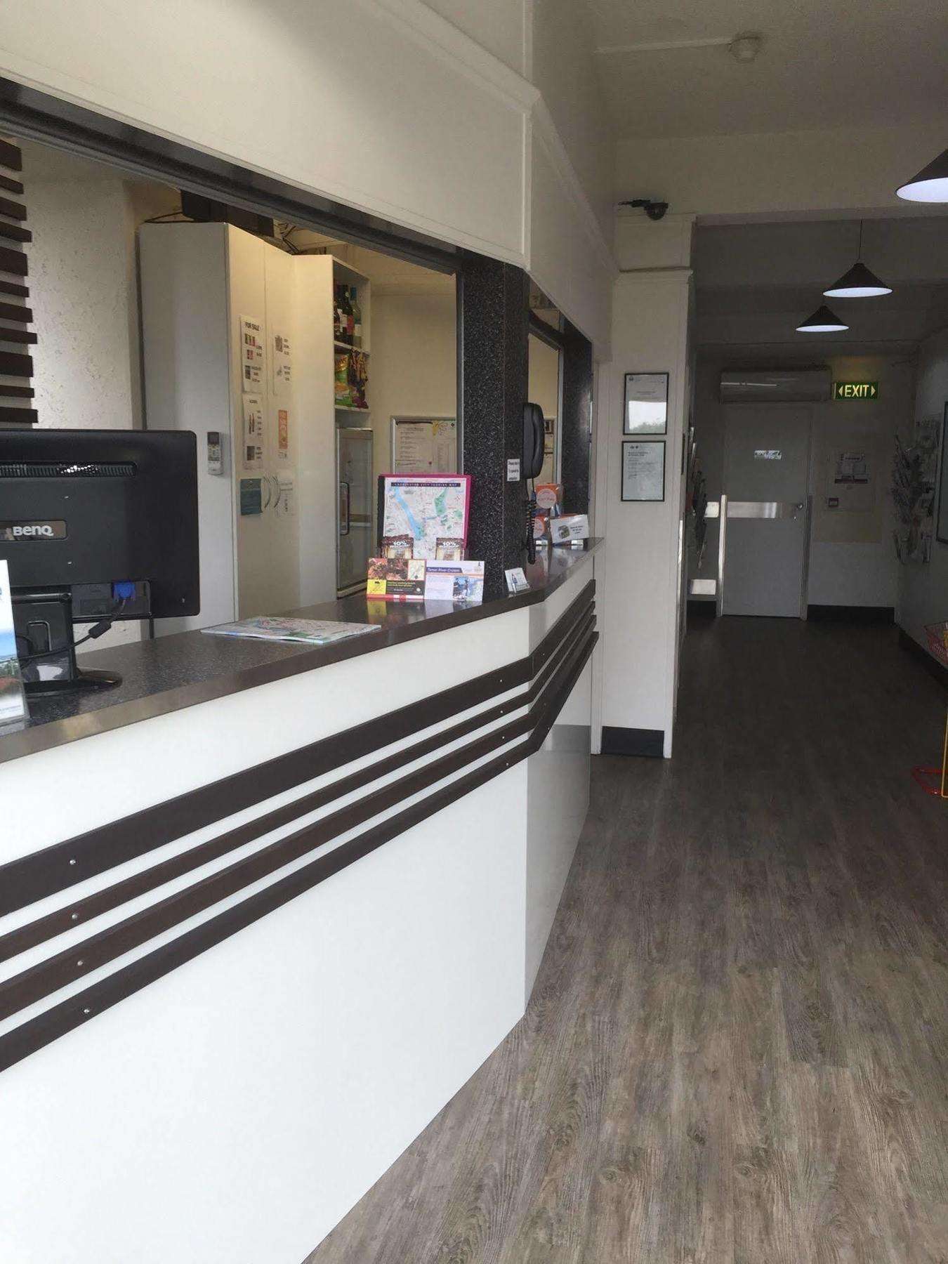 Adina Place 3* Launceston